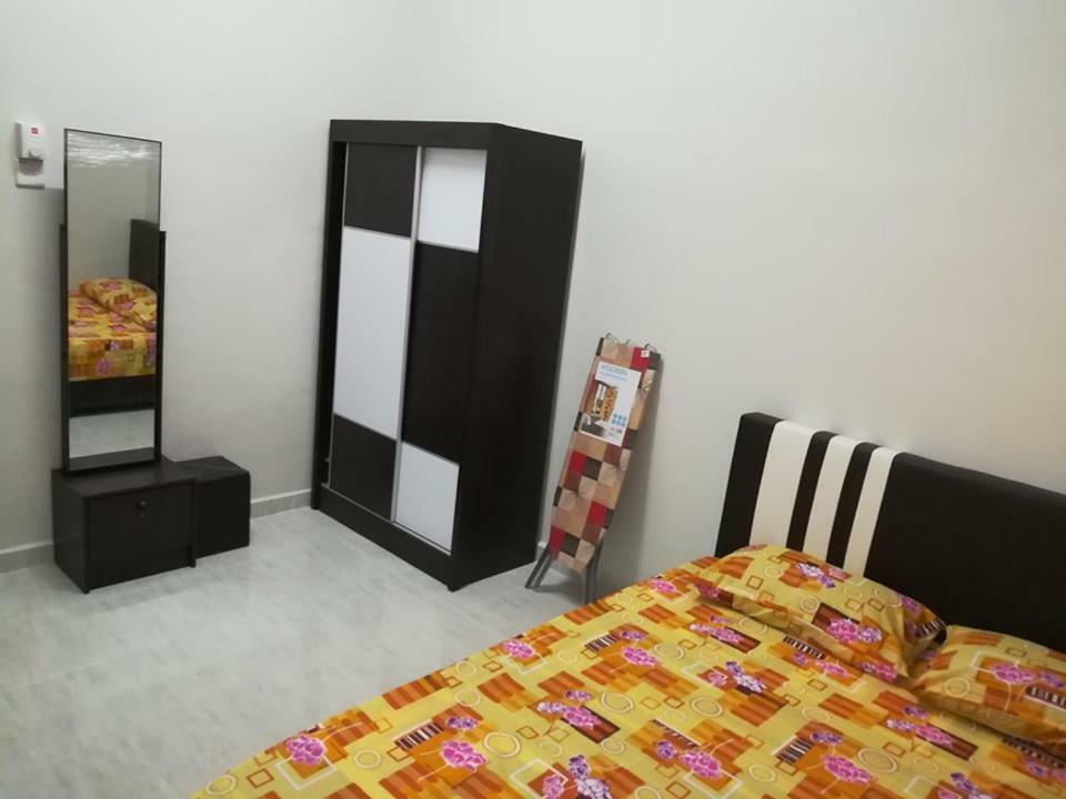 Homestay Damai Yusmila Kuala Terengganu Luaran gambar