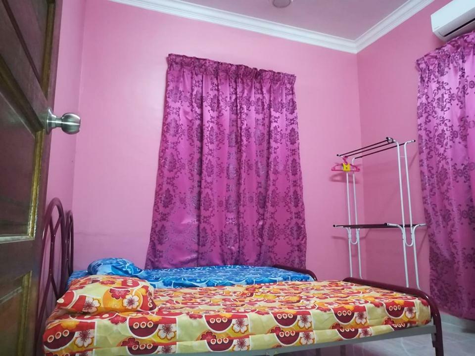 Homestay Damai Yusmila Kuala Terengganu Luaran gambar