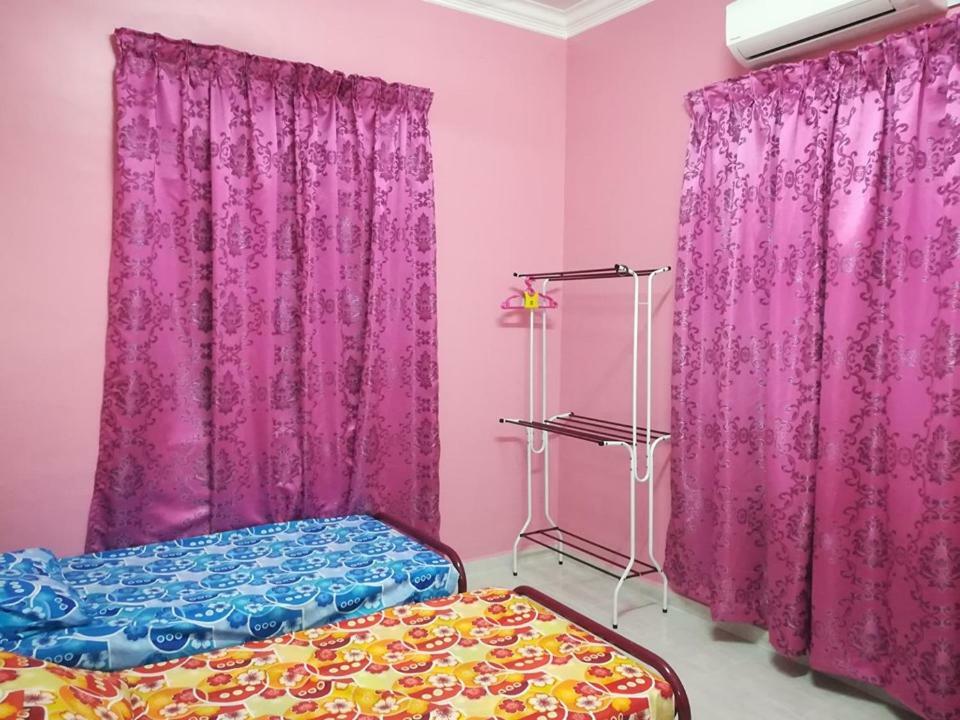 Homestay Damai Yusmila Kuala Terengganu Luaran gambar