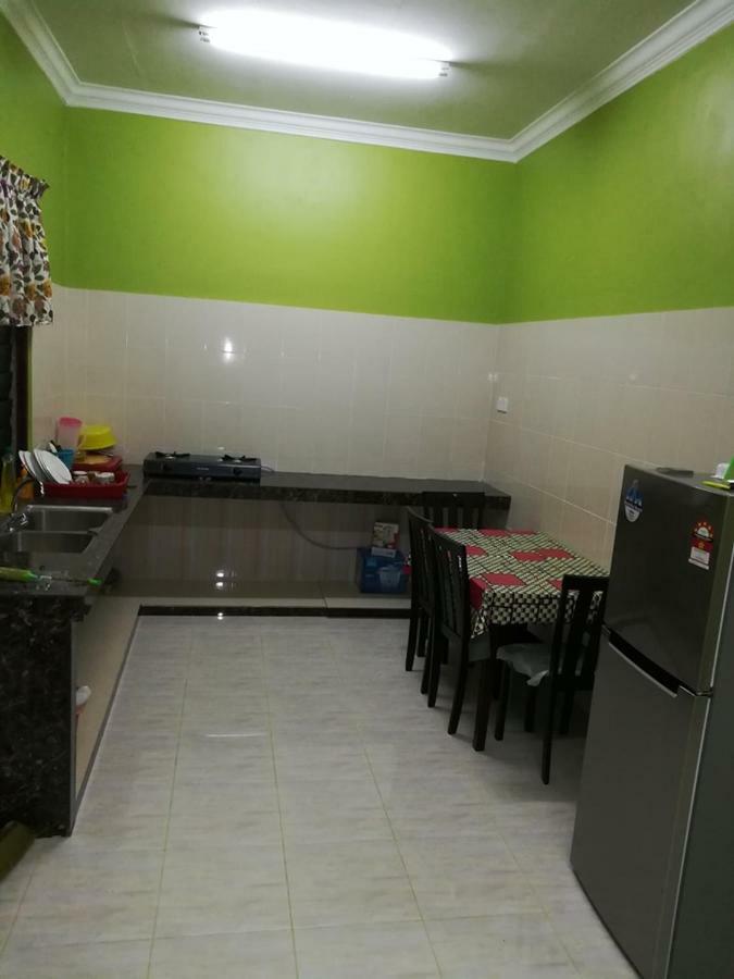 Homestay Damai Yusmila Kuala Terengganu Luaran gambar